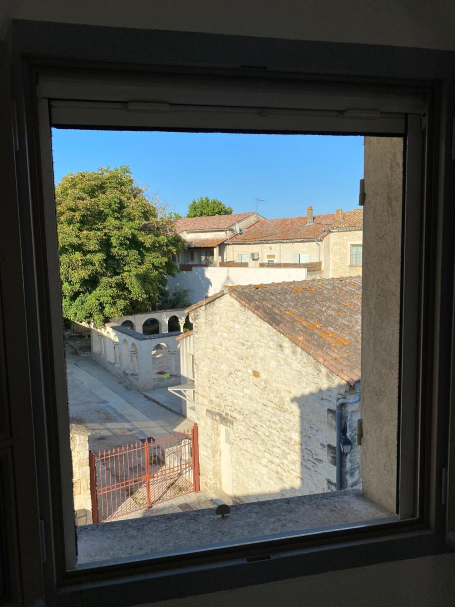 Villa Bienvenue Au 6 - Calme Et Charme De La Pierre. Fourques  Exterior foto