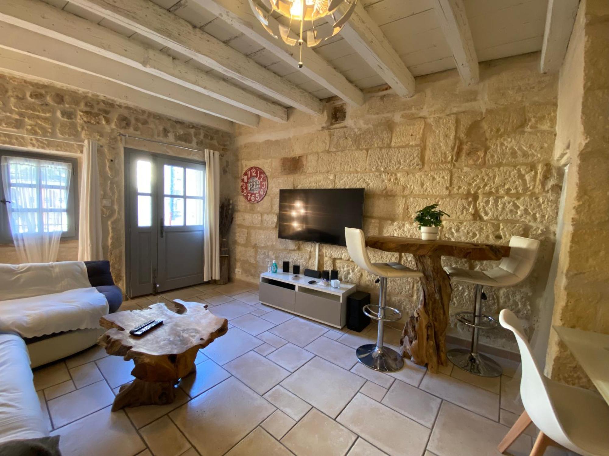 Villa Bienvenue Au 6 - Calme Et Charme De La Pierre. Fourques  Exterior foto