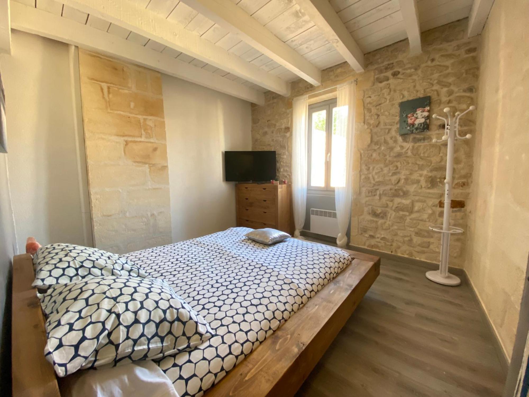 Villa Bienvenue Au 6 - Calme Et Charme De La Pierre. Fourques  Exterior foto